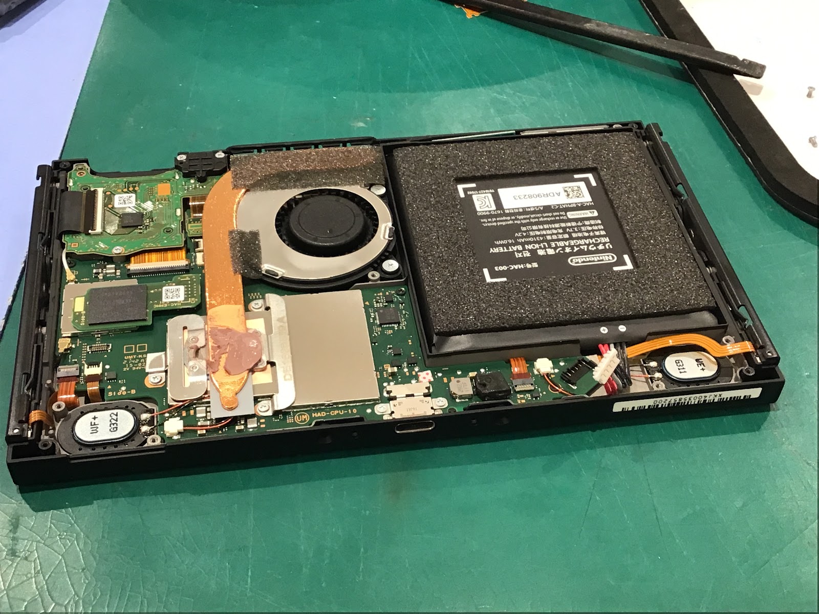 NintendoSwitchの画面交換を承りました！【スマホ修理工房丸井錦糸町店】